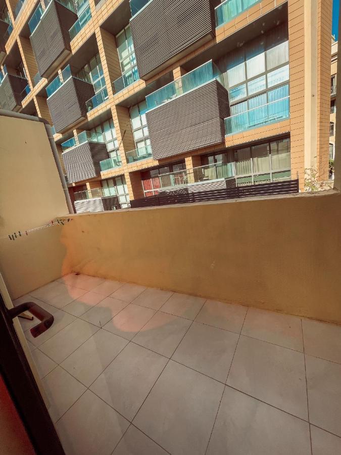 Stresa Court Apartments Saint Julian's Ngoại thất bức ảnh